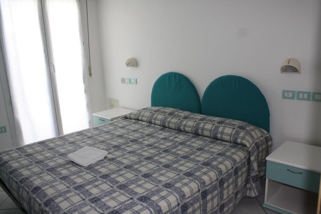 Residence Le Vele Cattolica Eksteriør bilde