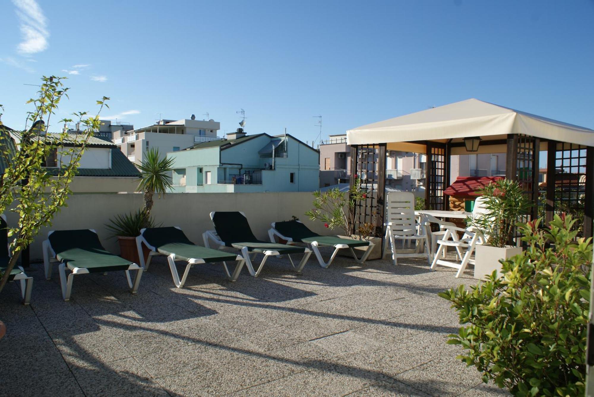 Residence Le Vele Cattolica Eksteriør bilde
