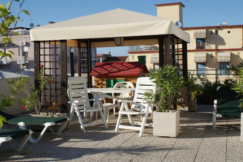 Residence Le Vele Cattolica Eksteriør bilde